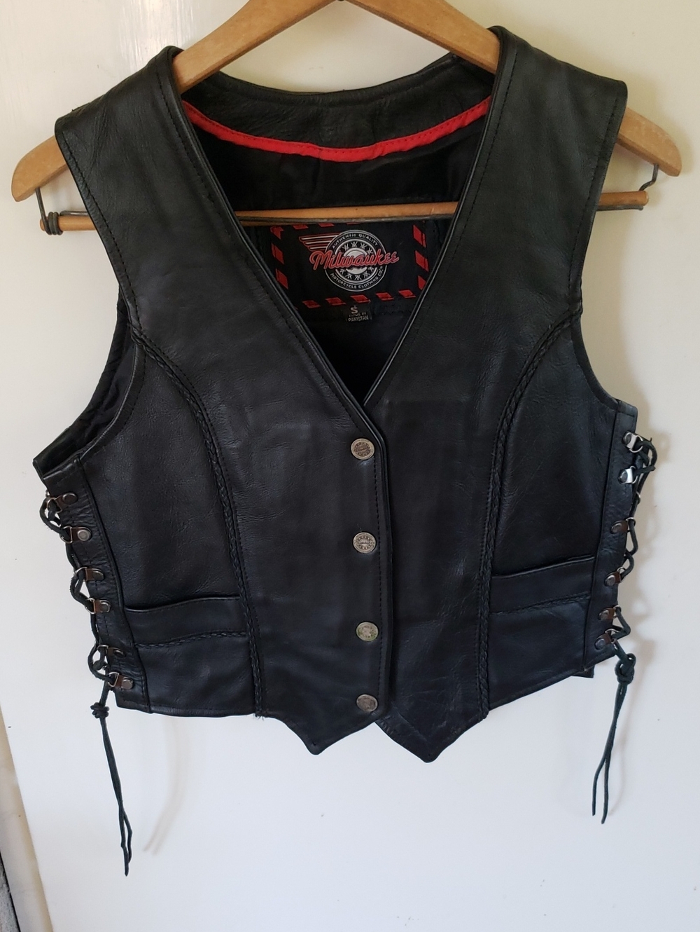 Milwaukee Womens Leather Vest